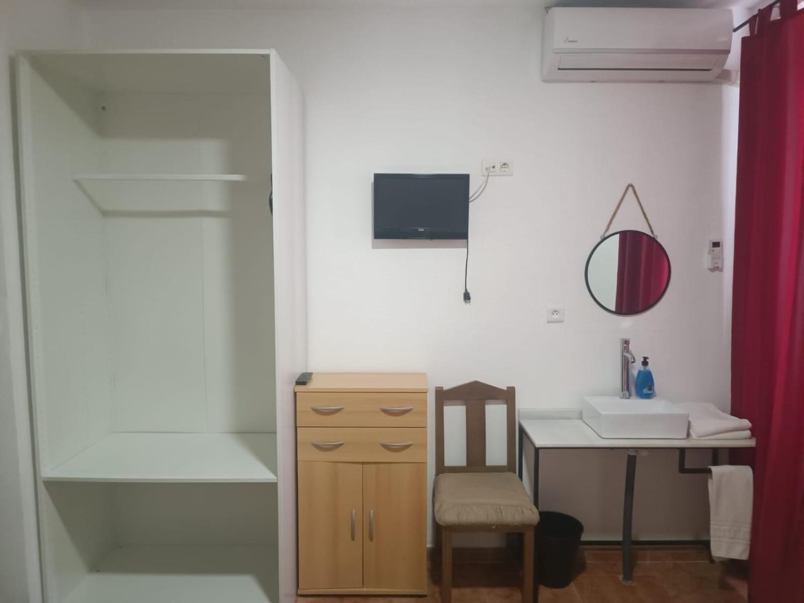 Rooms Los Montes غرناطة المظهر الخارجي الصورة