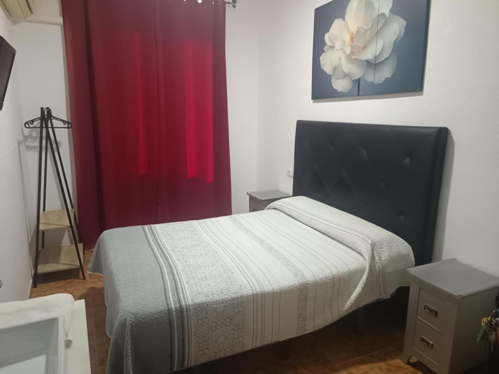 Rooms Los Montes غرناطة المظهر الخارجي الصورة