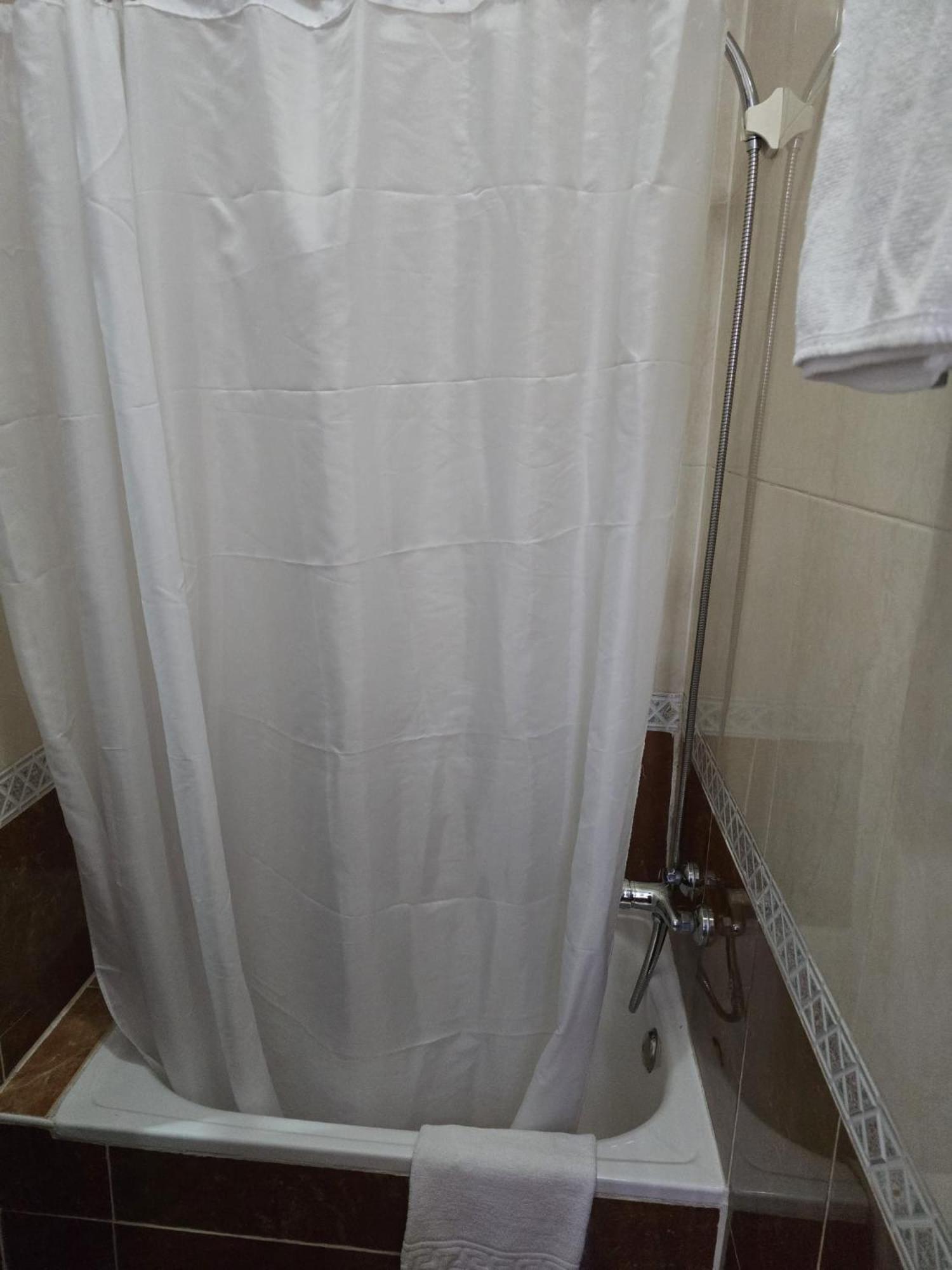 Rooms Los Montes غرناطة المظهر الخارجي الصورة