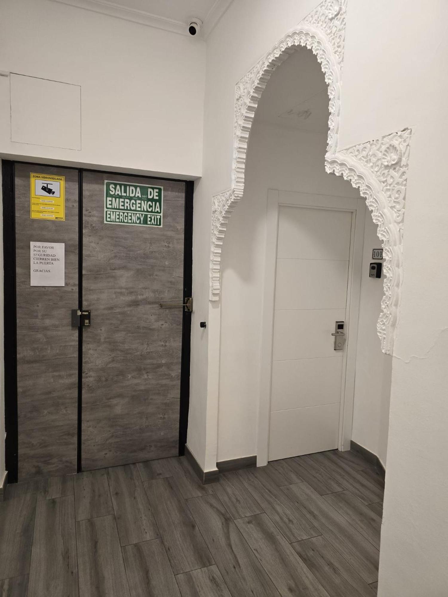Rooms Los Montes غرناطة المظهر الخارجي الصورة